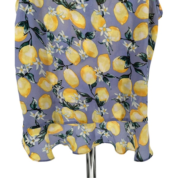 Torrid Lemon Print Sheer Sleeveless Twist Front Top size 1/1X - Picture 8 of 14